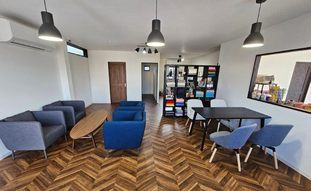 monotone ハンドメイドマーケットプレイス